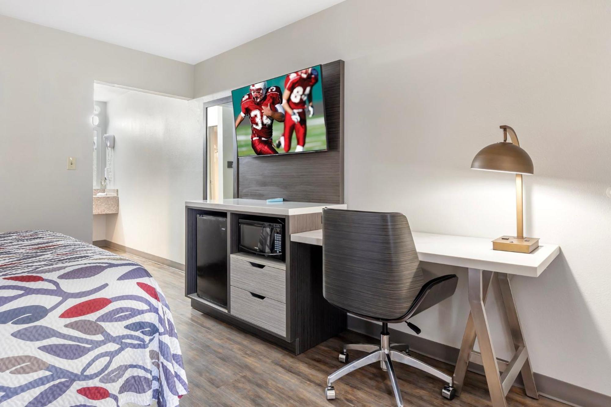 Red Roof Inn דון מראה חיצוני תמונה