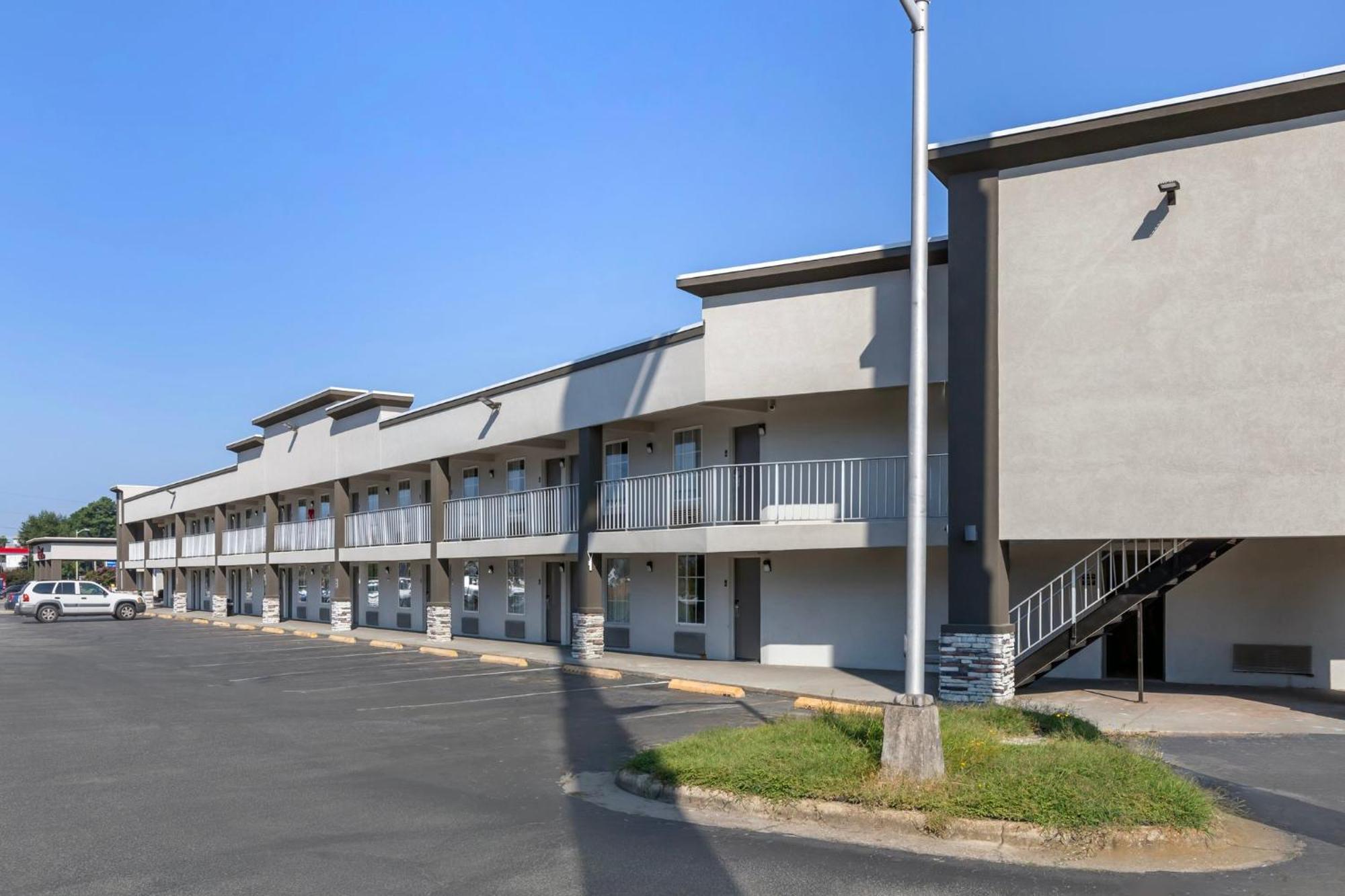 Red Roof Inn דון מראה חיצוני תמונה
